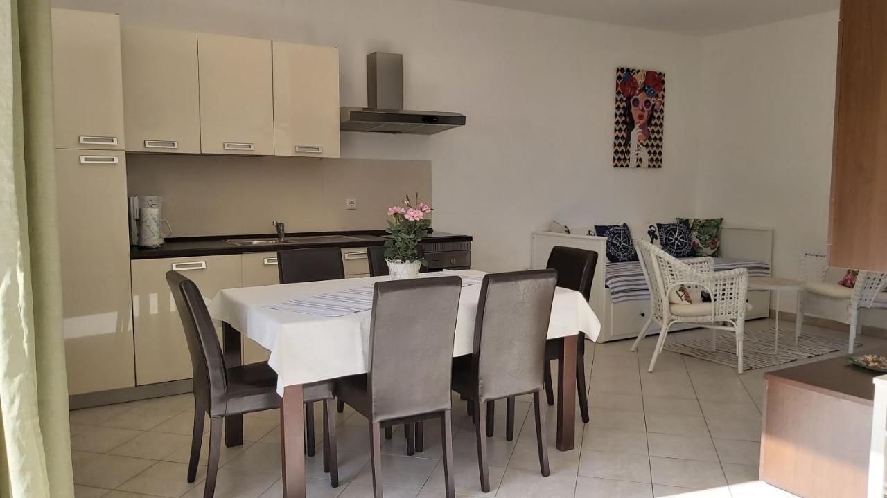 Apartman Barbat-Za Cijelu Obitelj Barbat na Rabu Buitenkant foto